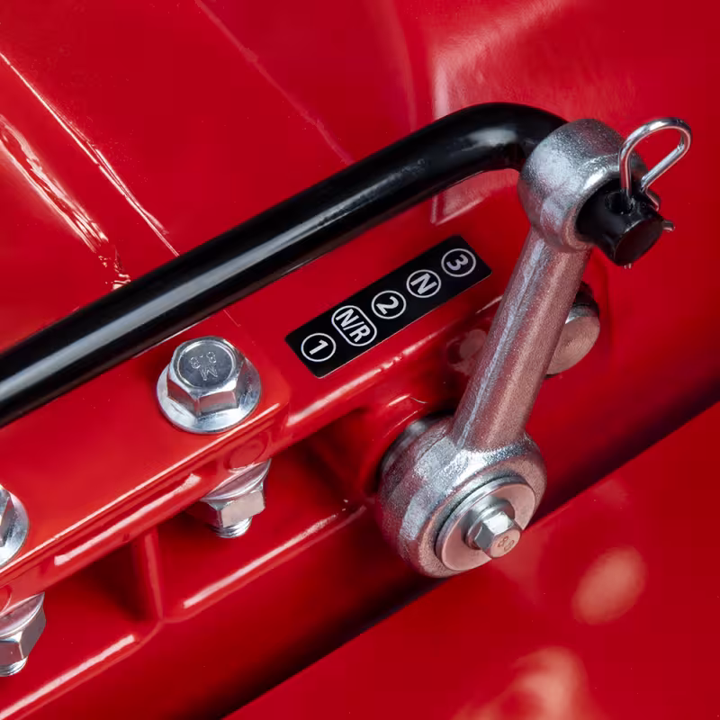 Мотоблок DDE Горыныч З (15 л.с, КПП 3F/1R, max.135 см, колеса 6