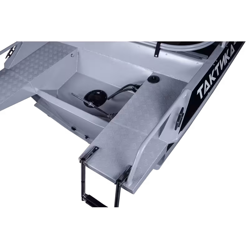 Лодка алюминиевая Тактика 490 DC