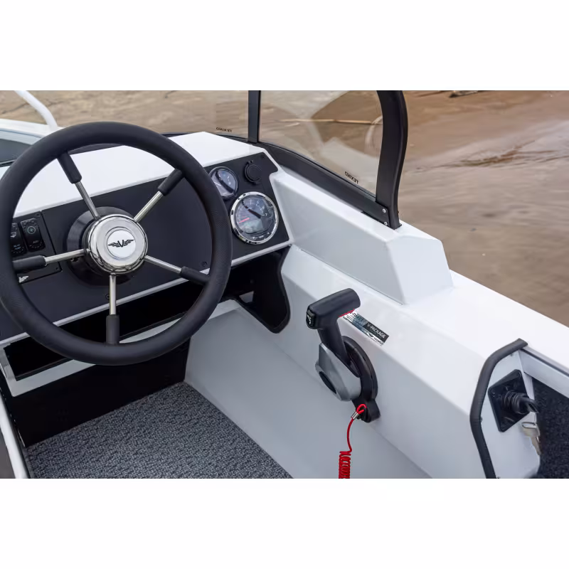 Лодка алюминиевая VBoats 46 Fish, белый/зеленый