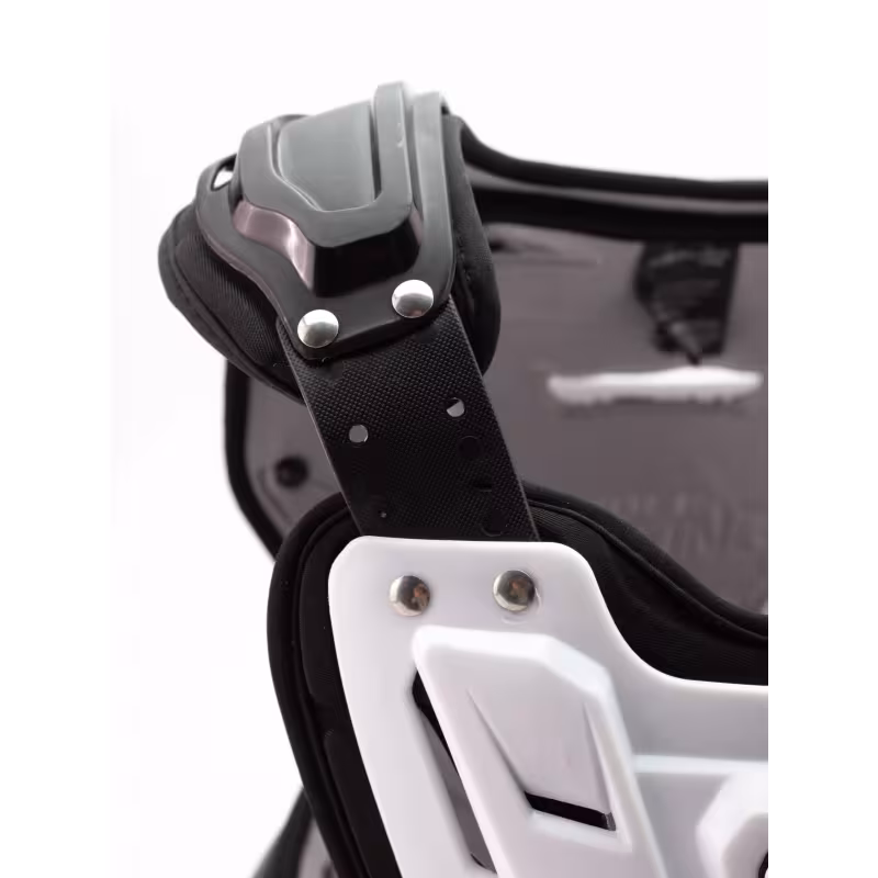 Черепаха защитная Wolf AR09, белый, размер L