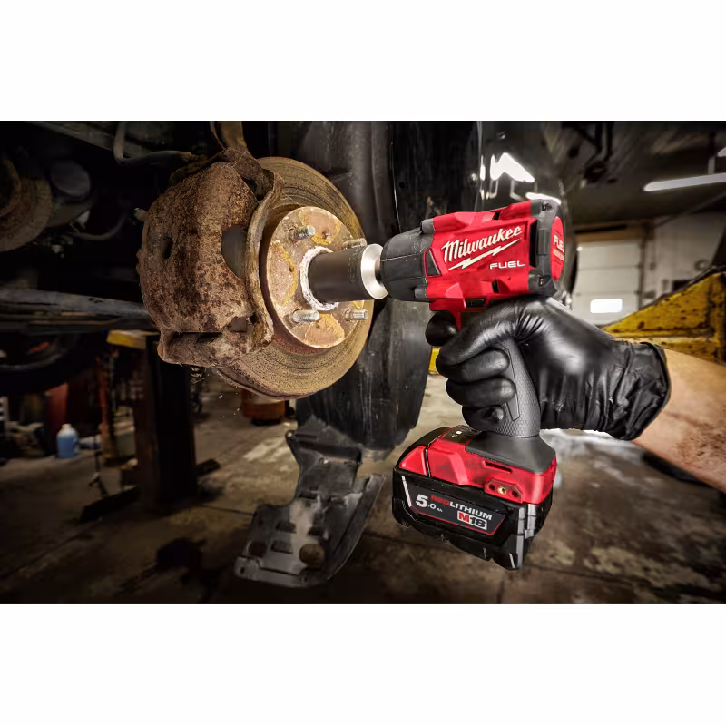 Гайковерт аккумуляторный ударный Milwaukee M18 FMTIW2P12-502X Fuel