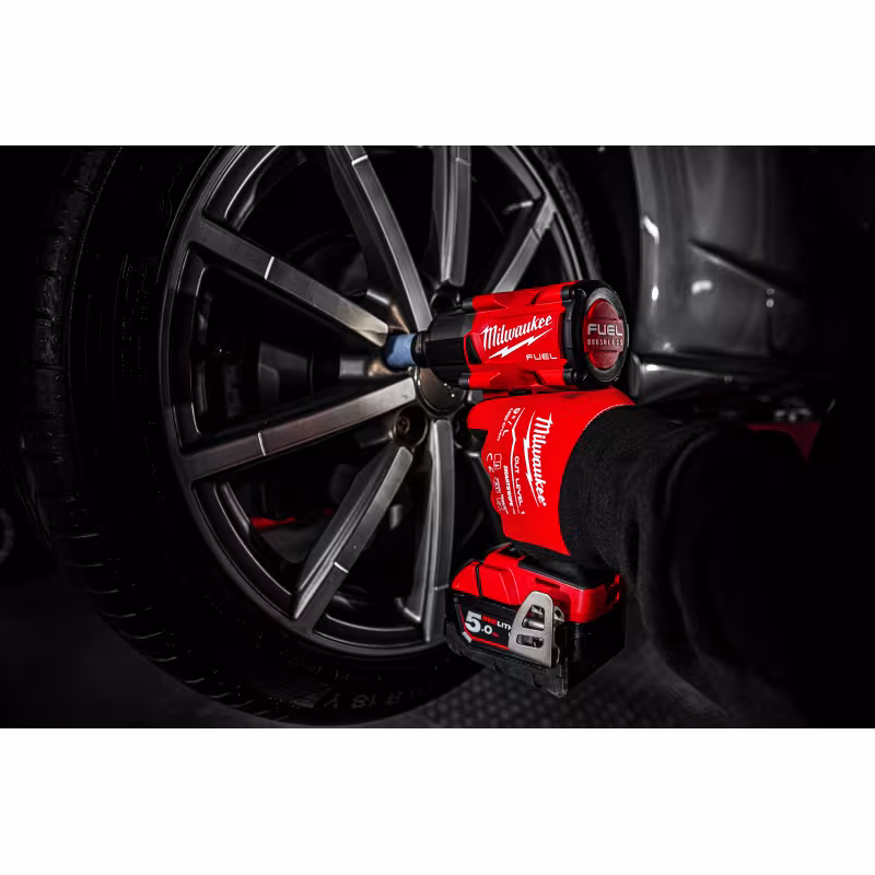 Гайковерт аккумуляторный ударный Milwaukee M18 FMTIW2P12-502X Fuel