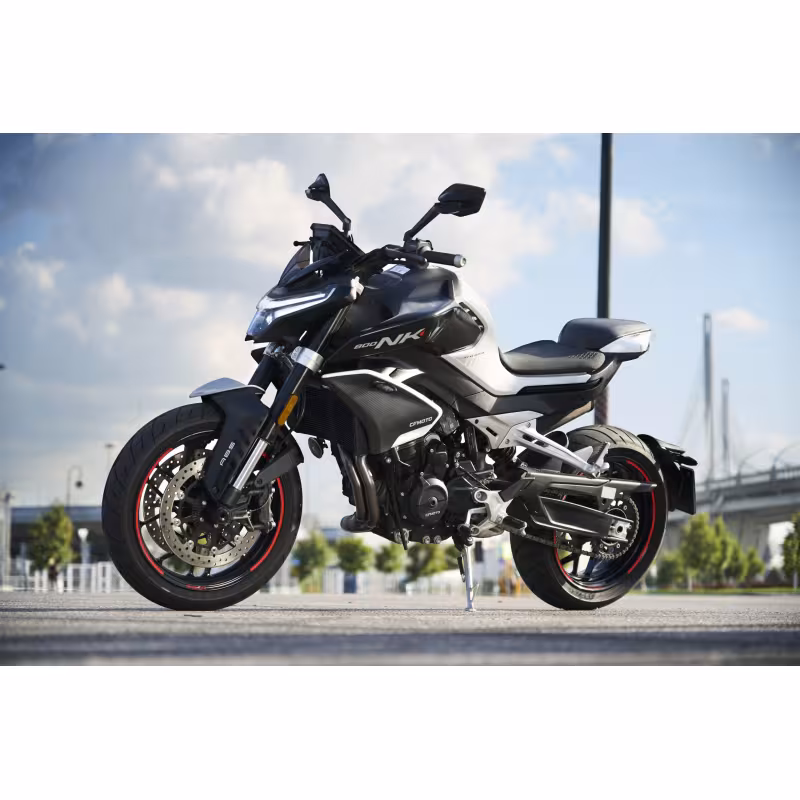 Мотоцикл дорожный CFMOTO 800NK Advanced, белый