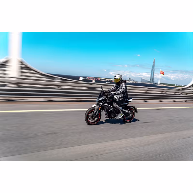 Мотоцикл дорожный CFMOTO 800NK Advanced, белый