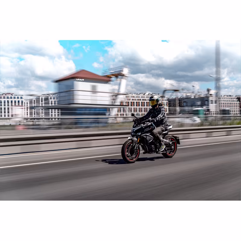 Мотоцикл дорожный CFMOTO 800NK Advanced, белый