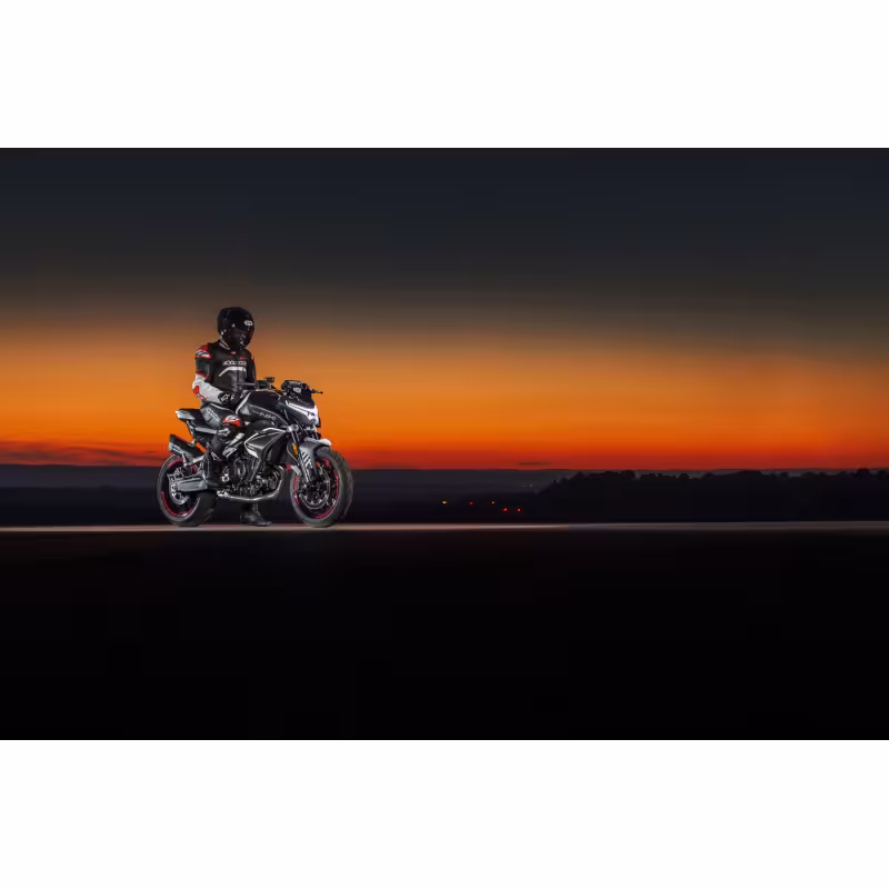 Мотоцикл дорожный CFMOTO 800NK Advanced, белый