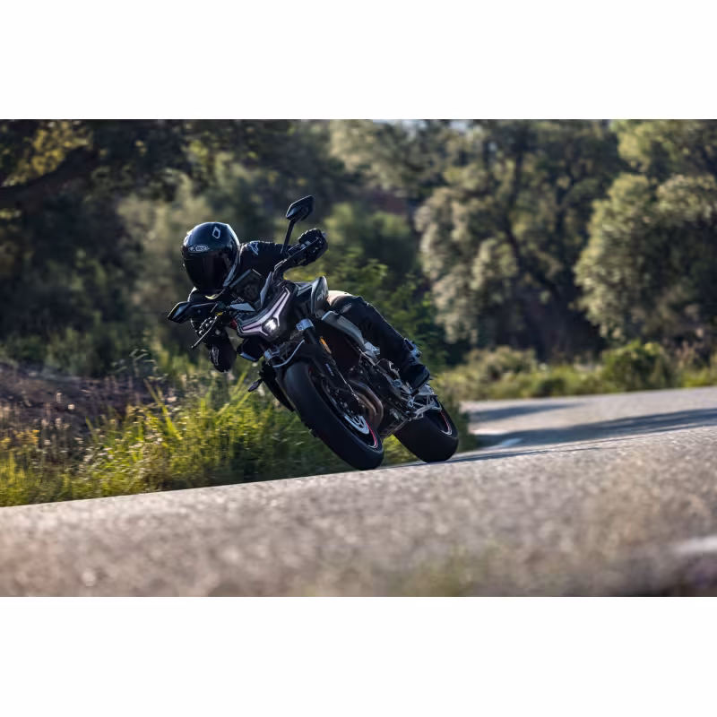 Мотоцикл дорожный CFMOTO 800NK Advanced, белый