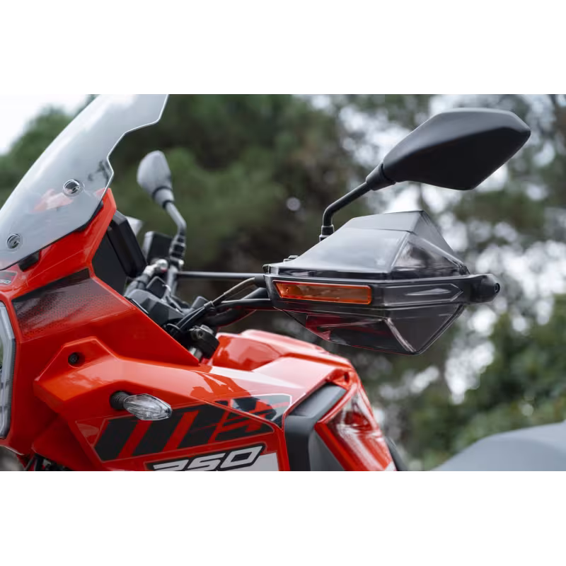 Мотоцикл турэндуро Loncin MS250, белый