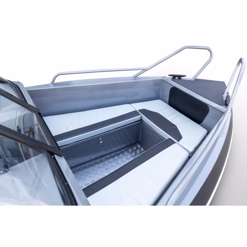 Лодка алюминиевая Vboats Yava XL Bowrider, белый с наклейкой