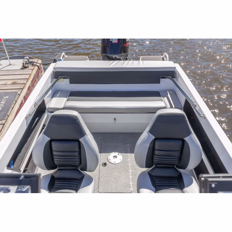 Лодка алюминиевая Vboats Yava XL Bowrider, белый с наклейкой