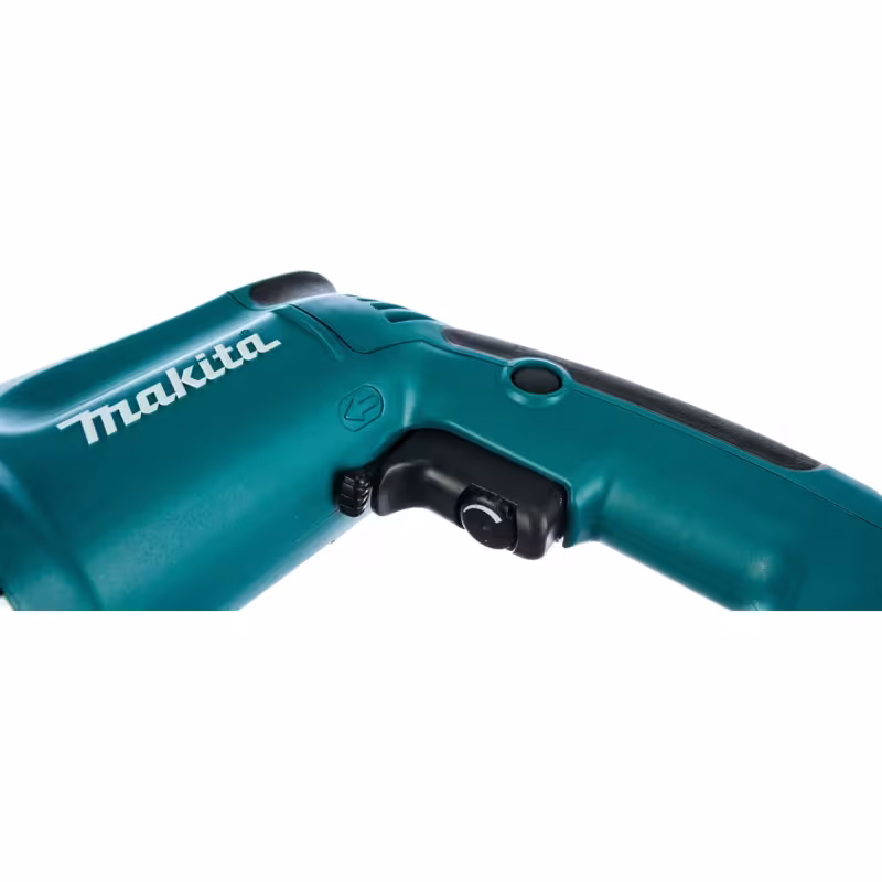 Дрель сетевая Makita DP 4011