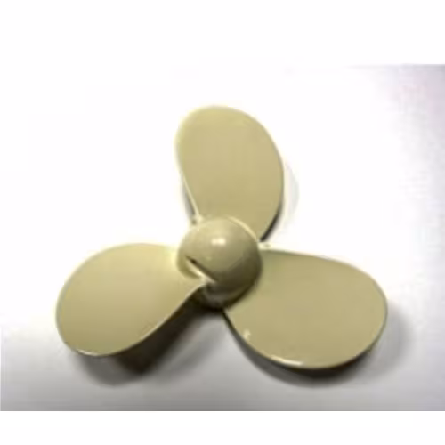 Винт гребной Yamaha 2 (шаг 5; диам 7*1/4; лоп 3; шпонка) AL