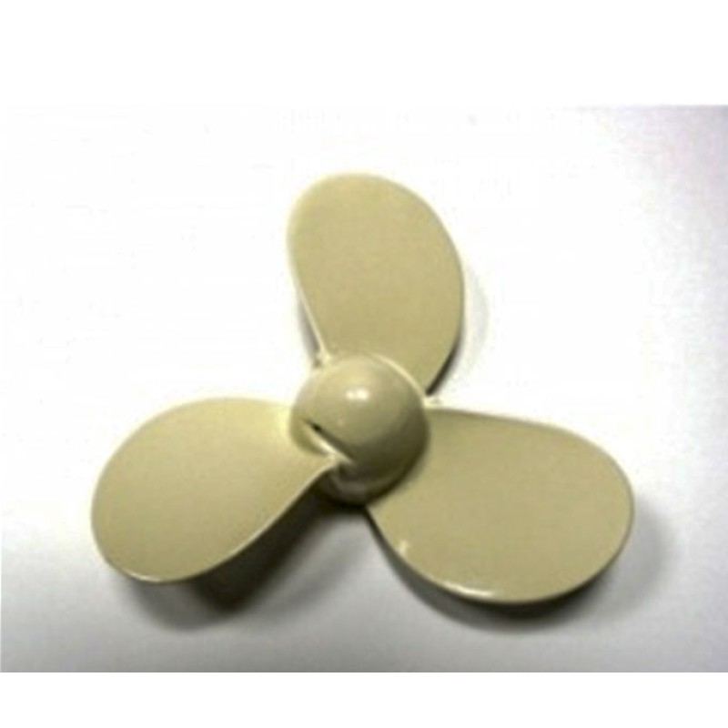 Винт гребной Yamaha 2 (шаг 5; диам 7*1/4; лоп 3; шпонка) AL