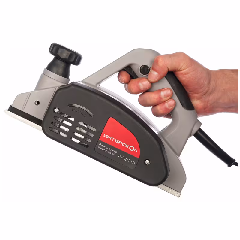 Рубанок сетевой Интерскол Р-82/710