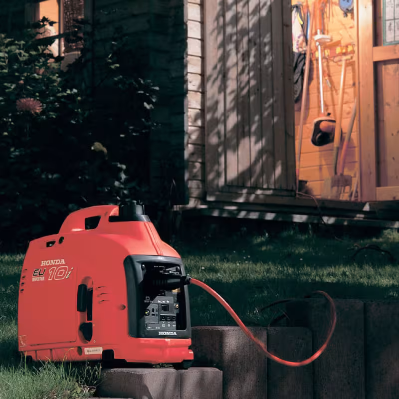 Генератор инверторный бензиновый Honda EU 10i