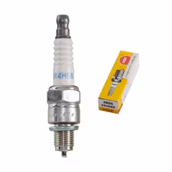 Свеча зажигания NGK CR4HSB 4695  (лод.моторы Honda BF 2.3 свежие моторы)