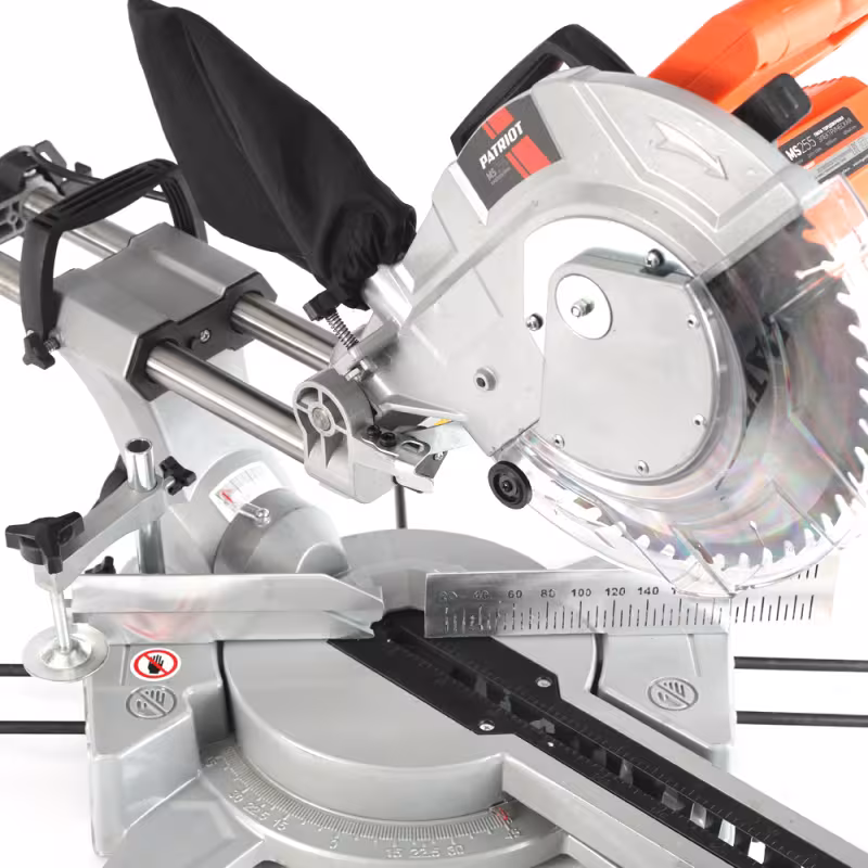 Пила торцовочная сетевая Patriot MS 255