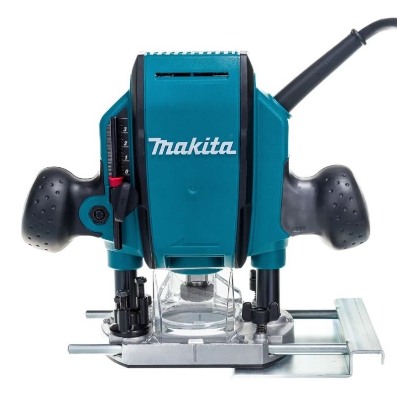 Фрезер погружной сетевой Makita RP0900K