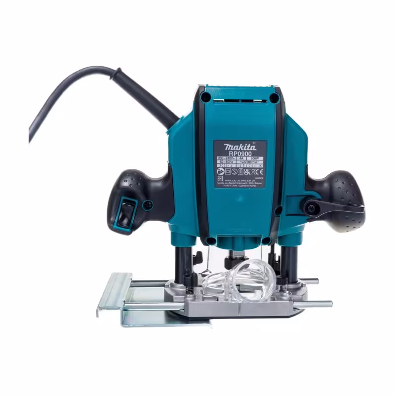 Фрезер погружной сетевой Makita RP0900K