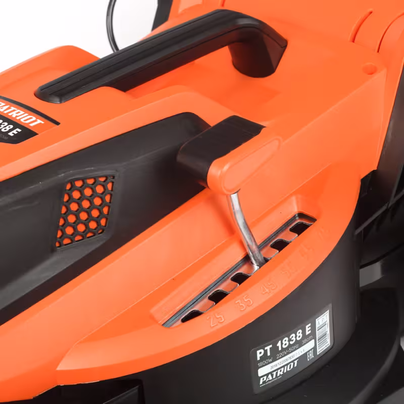 Газонокосилка электрическая Patriot PT1838E
