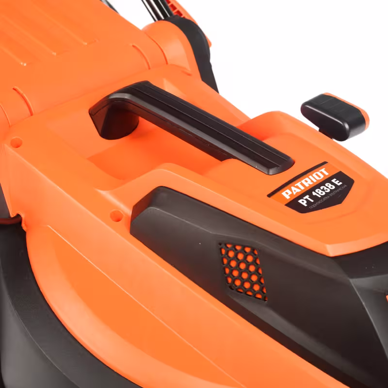 Газонокосилка электрическая Patriot PT1838E