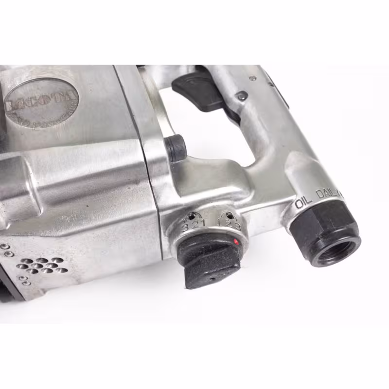 Гайковерт пневматический ударный Licota PAW-10048S