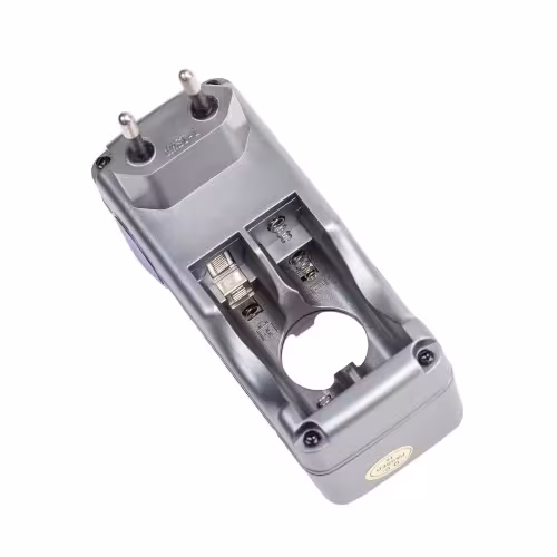 Зарядное устройство SD250-4 Robiton, AA/AAA 2-4шт. Ni-Mh, Ni-Cd