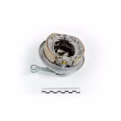 Тормоз барабанный в сборе (перед) Delta 100219-9569