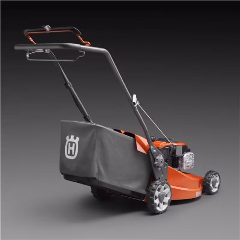 Газонокосилка бензиновая Husqvarna LC 247SP