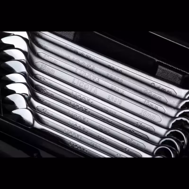 Набор ключей рожково-накидных Licota AWT-ERSK06, 6-24 мм, 16 предметов