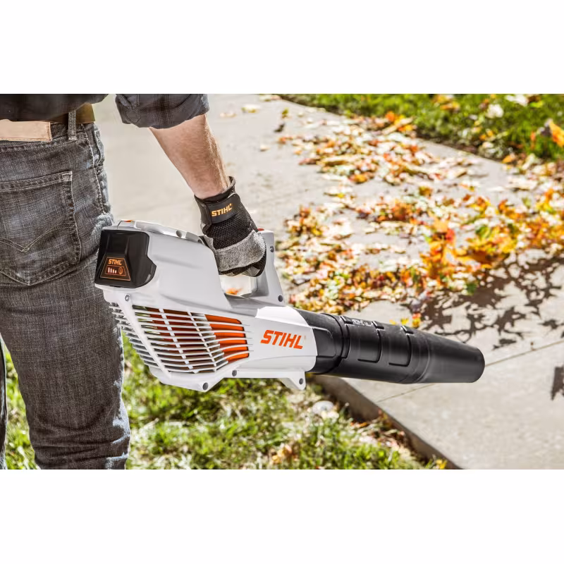 Воздуходувка аккумуляторная Stihl BGA 56