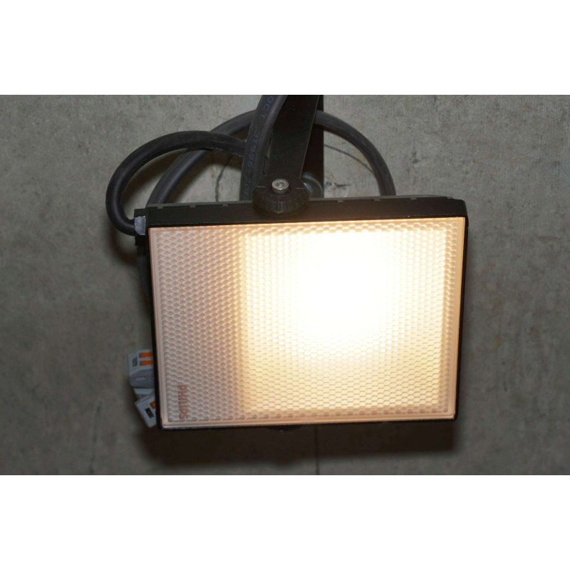 Прожектор светодиодный Philips BVP132 LED16/NW 20W 220-240V WB, 4000К, 1600 Лм, IP65, черный