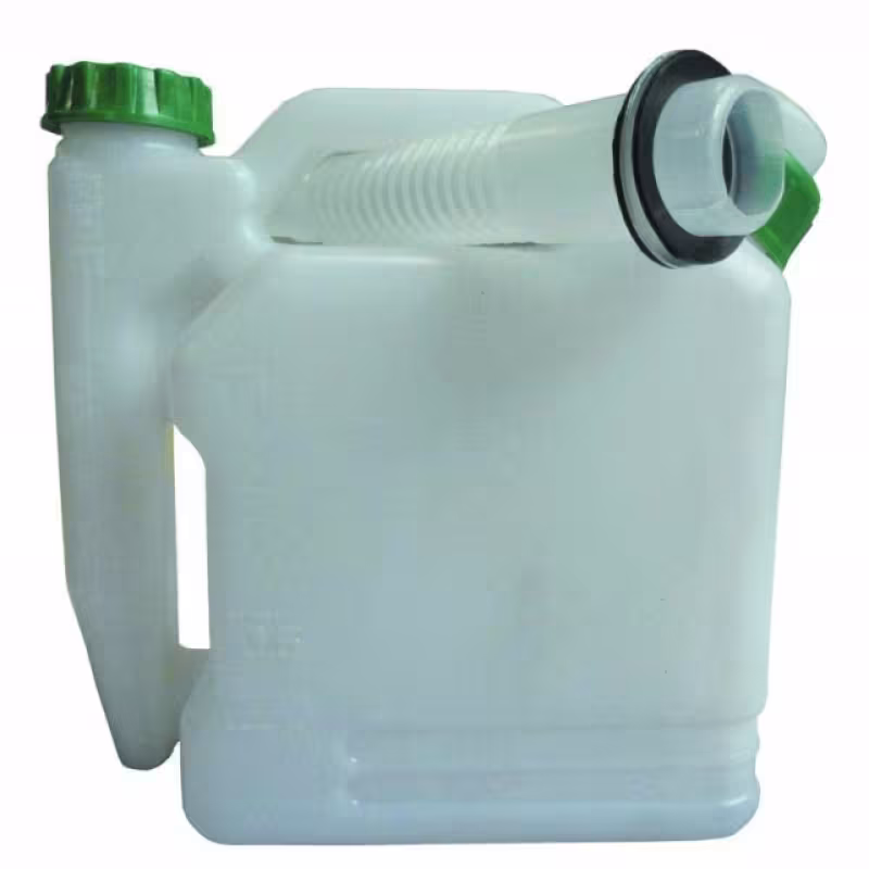 Канистра пластиковая для топлива Champion C1011, белый, 2 л