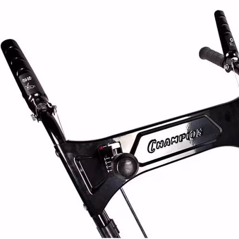 Снегоуборщик бензиновый Champion ST553