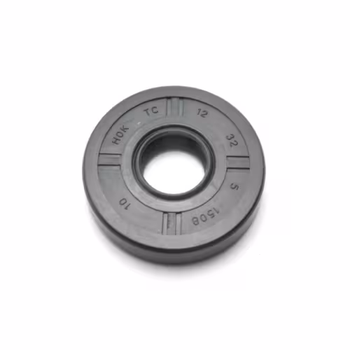 Сальник коленвала CHAMPION 12x32x5 (237/241) правый, сторона сцепления