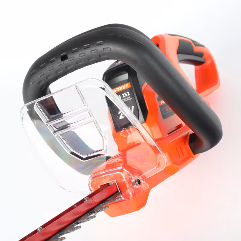 Комплект аккумуляторных инструментов Patriot (триммер, мотоножницы, воздуходув)