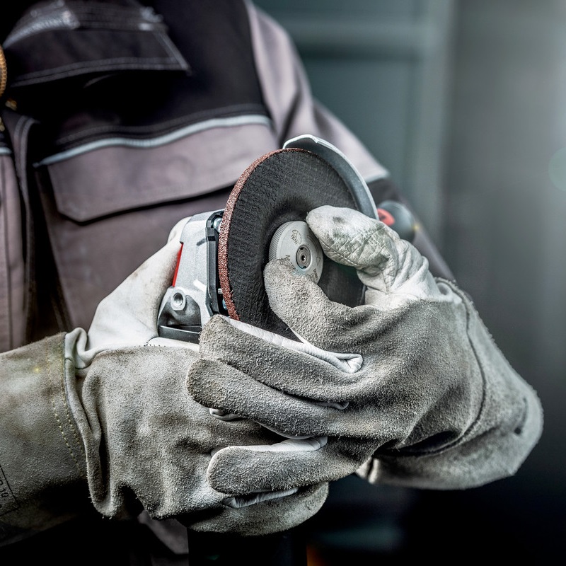 Шлифмашина угловая сетевая Metabo WEVA 15-125 Quick 