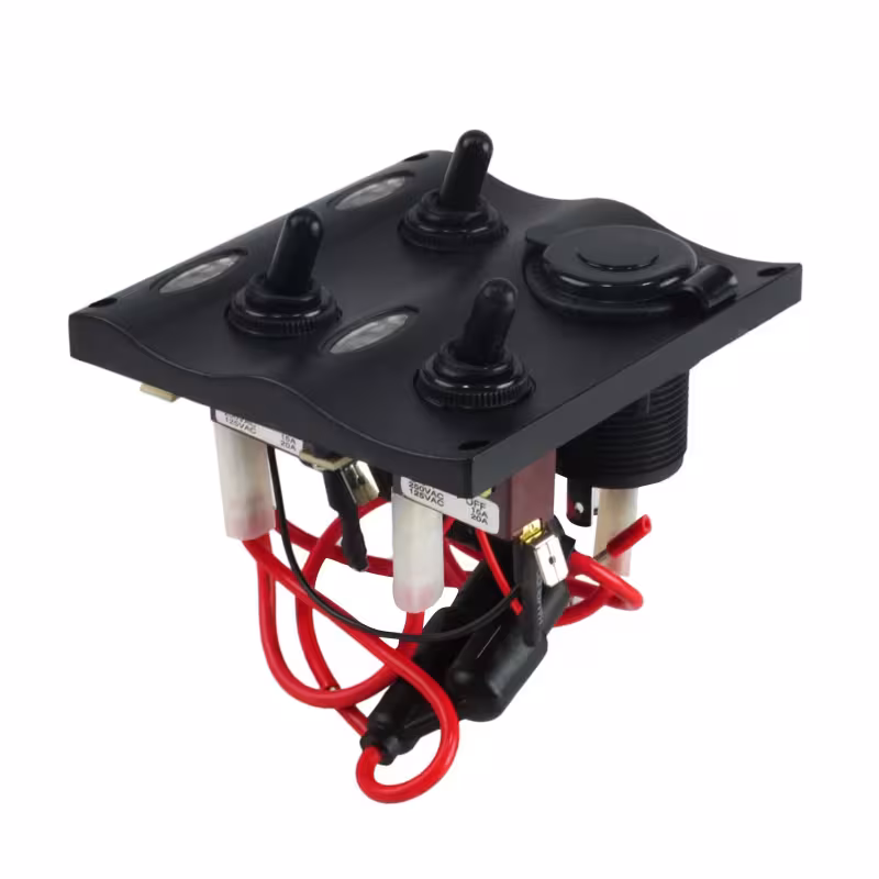 Панель управления Easterner влагозащитная с 3 переключателями, 2 предохранителями и прикуривателем