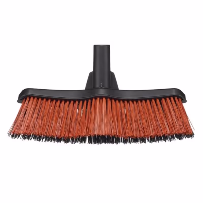 Щетка уличная без черенка Fiskars Solid (средняя)