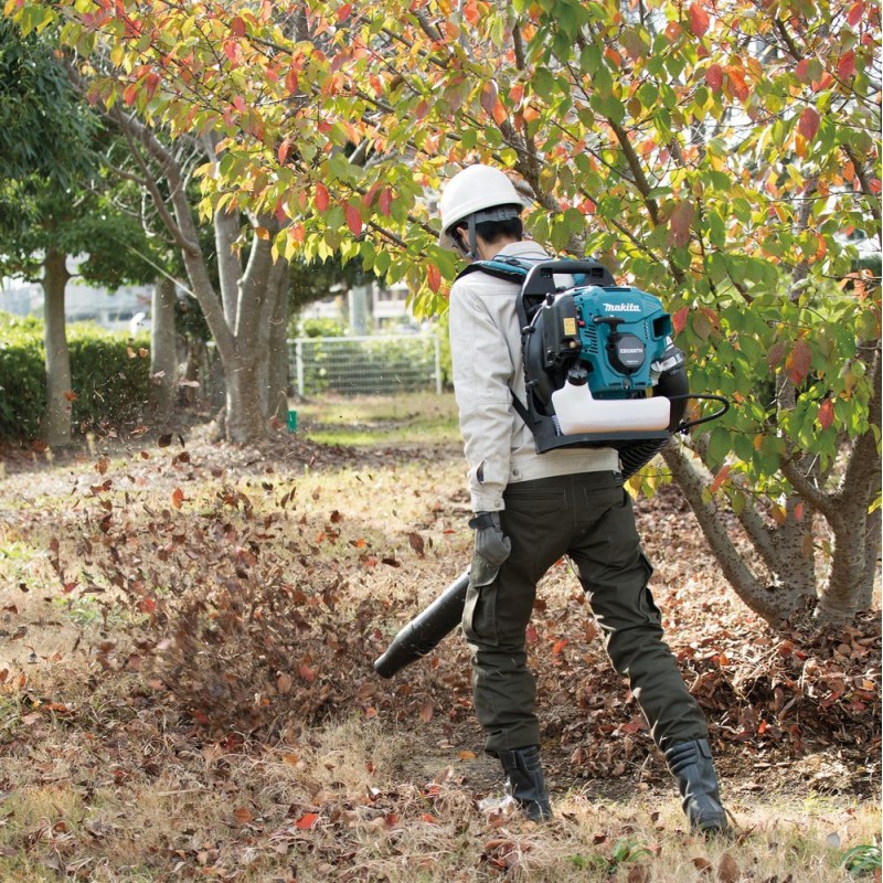 Воздуходувка бензиновая Makita EB5300TH