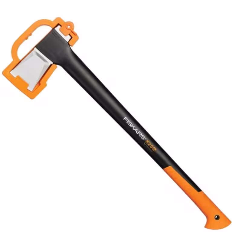Набор Fiskars 1025437 (топор-колун, пила садовая)