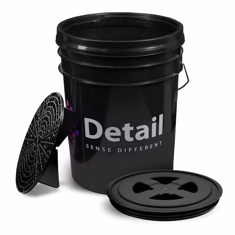 Ведро с крышкой и фильтром Detail DT-0222, 20 л, черный