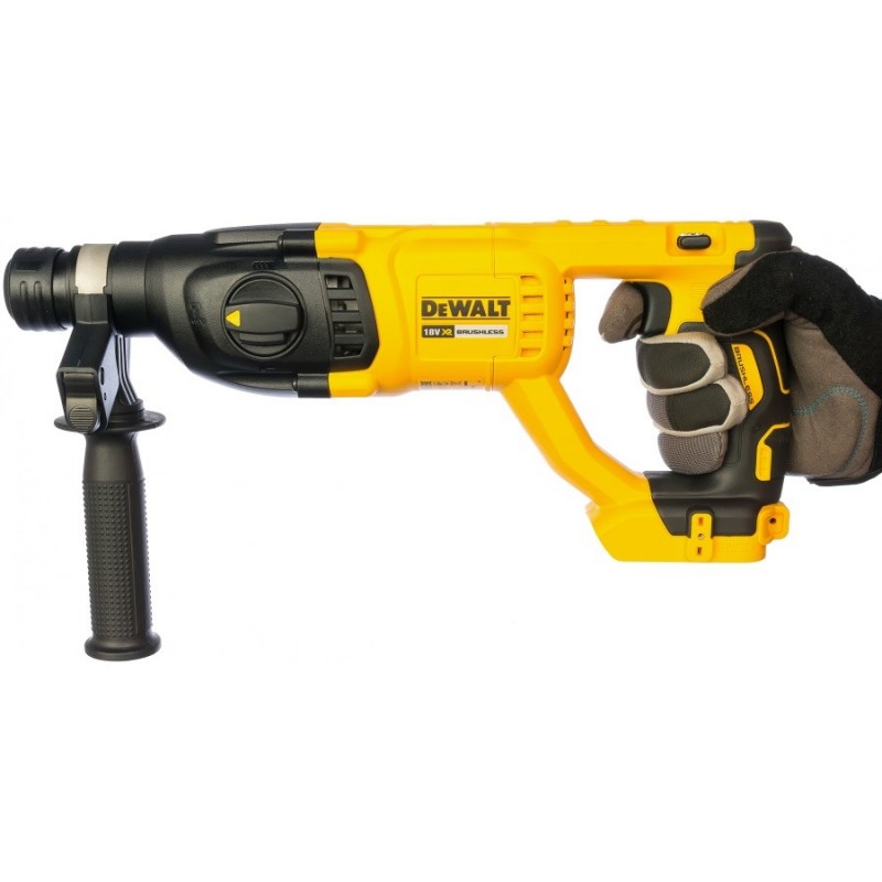 Перфоратор аккумуляторный DeWALT DCH133N (XR)