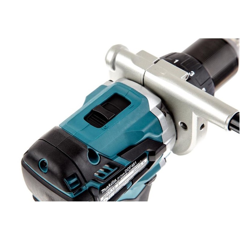 Дрель аккумуляторная Makita DDF481RTE 