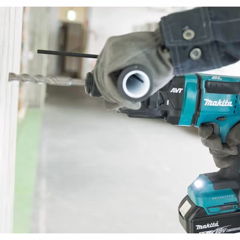 Перфоратор аккумуляторный Makita DHR182Z 