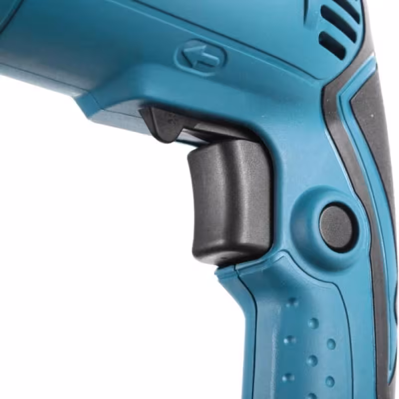 Дрель ударная сетевая Makita HP1631