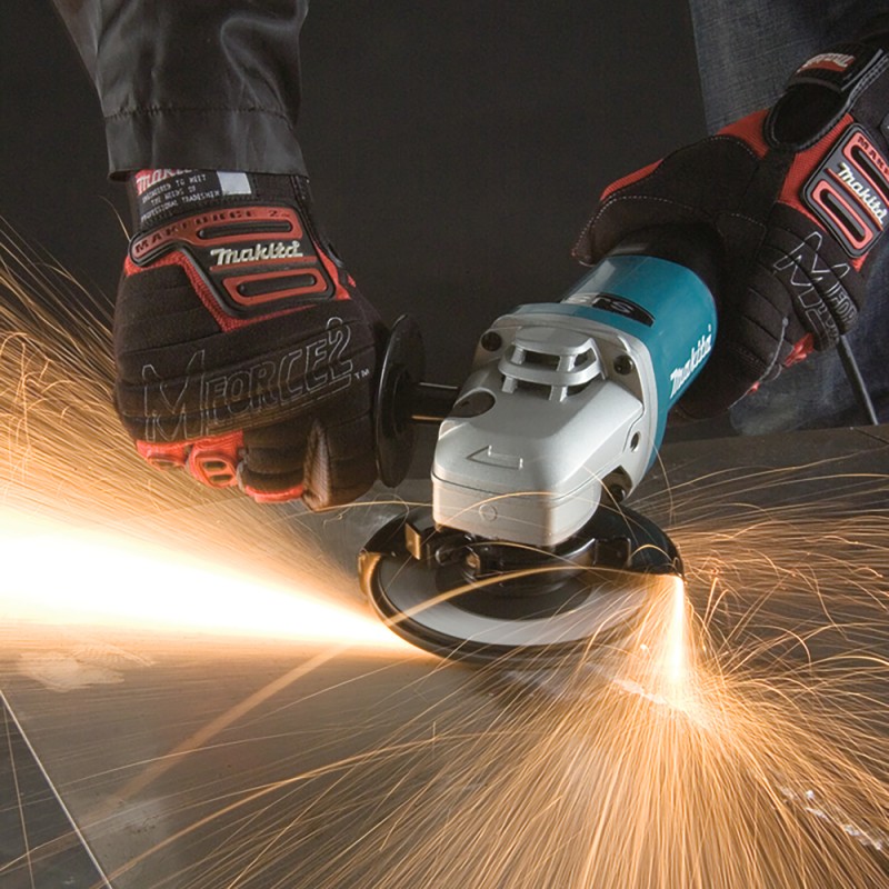 Шлифмашина угловая сетевая Makita 9565PC 