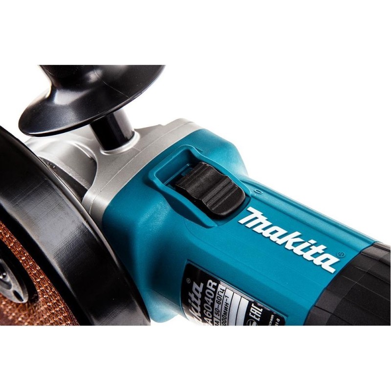 Шлифмашина угловая сетевая Makita GA6040R 