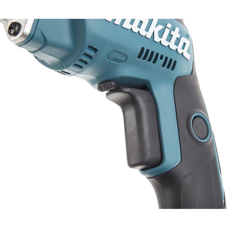 Дрель-шуруповерт аккумуляторная Makita DFS452Z