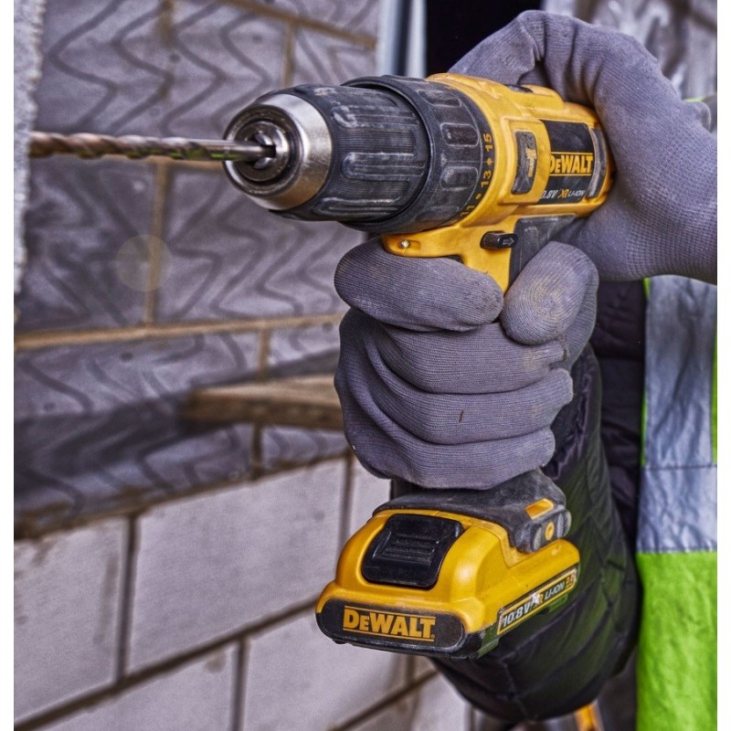 Дрель-шуруповерт ударная аккумуляторная DeWALT DCD716D2